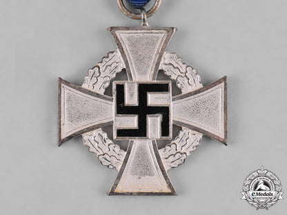 germany,_third_reich._a_pair_of_civil_awards_s19_0559