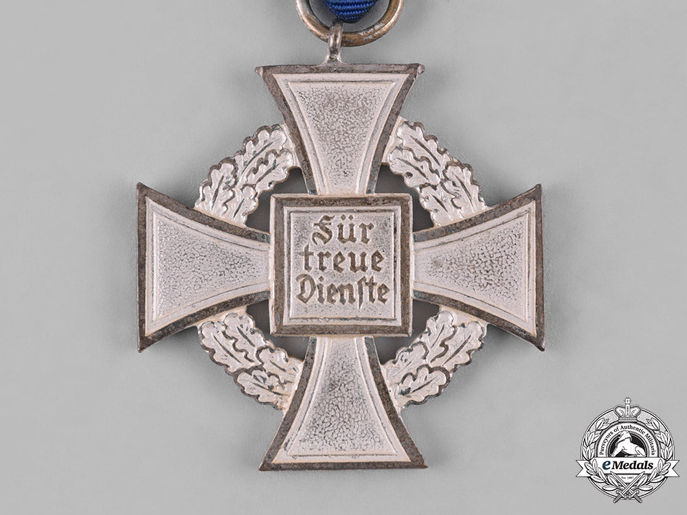 germany,_third_reich._a_pair_of_civil_awards_s19_0560