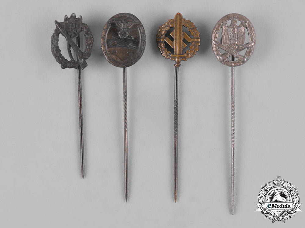 germany,_third_reich._a_lot_of_second_war_period_stickpins_s19_0569