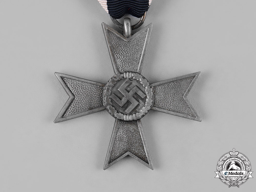 germany,_wehrmacht._a_lot_of_wehrmacht_badges_s19_0747