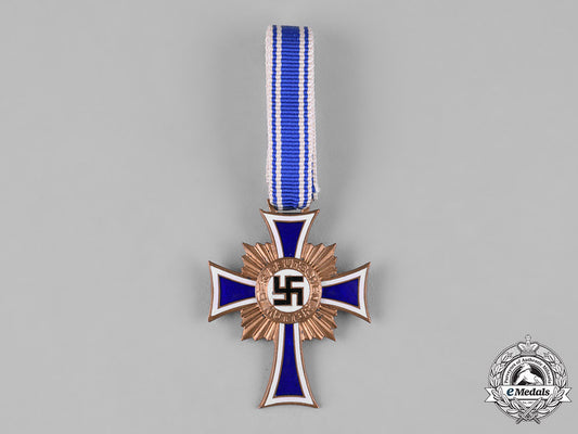 germany,_third_reich._an_honour_cross_of_the_german_mother,_bronze_grade_s19_0753