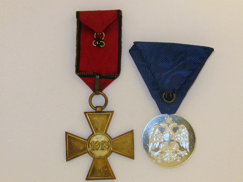 two_full_size_medals,_s3540003