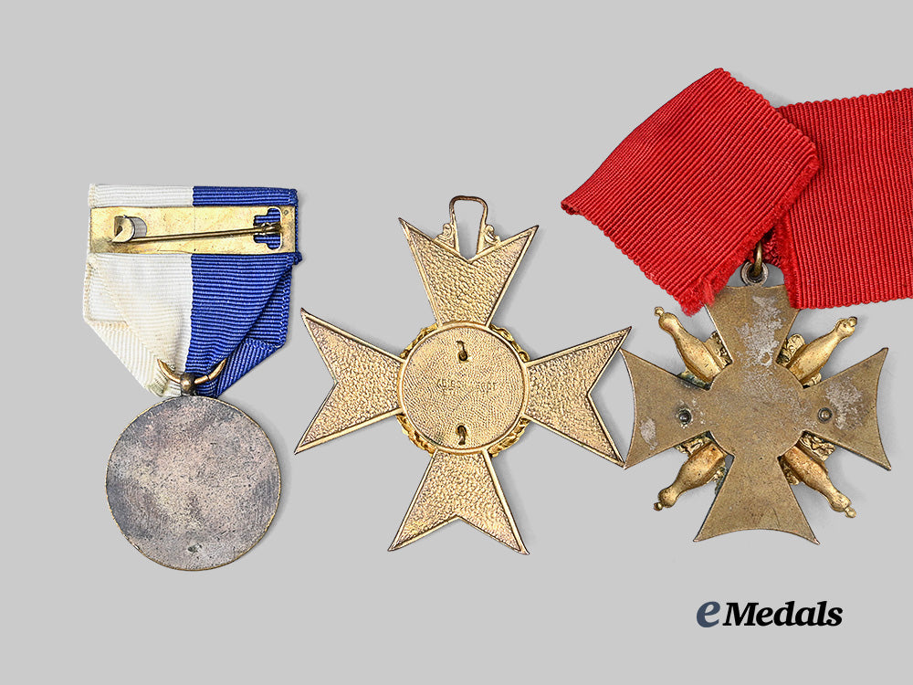 international._a_lot_of_seven_miscellaneous_awards_e_medals__w8659_7