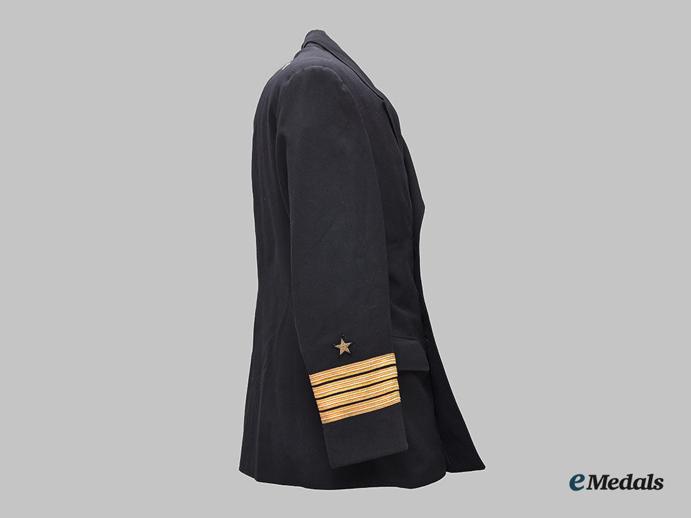 germany,_federal_republic._the_bundesmarine_uniform_of_kapitän_zur_see_hans_jenisch,_u-_boat_ace_and_knight’s_cross_recipient_l22_mnc3671_355
