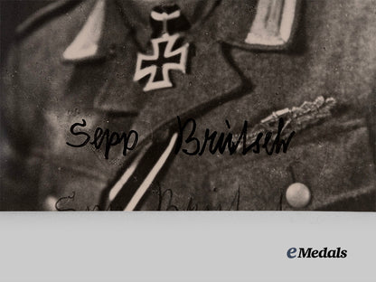 germany,_third_reich._a_lot_of_post-_war_signed_knight’s_cross_winner_photographs_e_medals__g62066_4