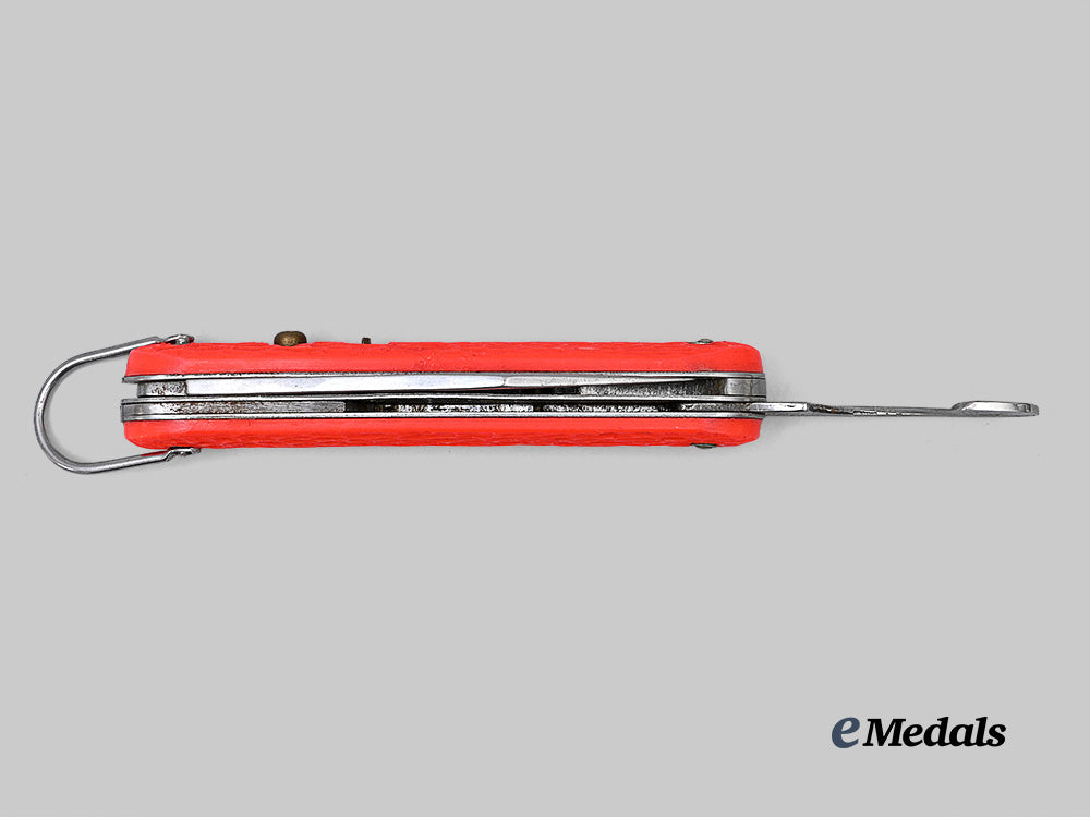 united_states._an_m_c1_paratrooper_switchblade,_by_camillus_e_medals__w8679._j_p_g_5
