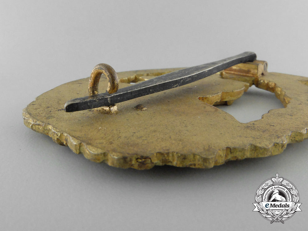 a_kriegsmarine_naval_auxiliary_cruiser_badge;_unmarked_juncker_s_136