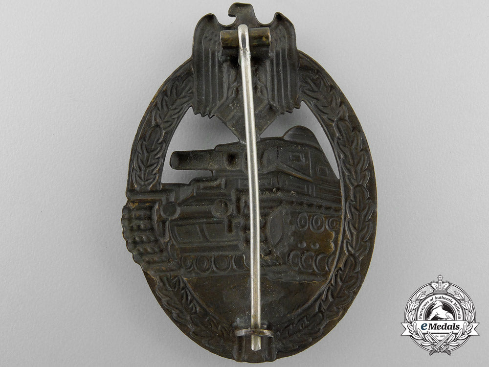 an_early_bronze_grade_tank_badge_s_934