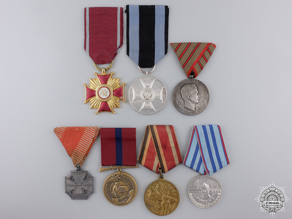 seven_international_medals,_orders,_and_awards_seven_internatio_54f72aa772af4