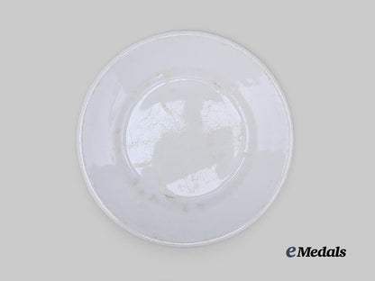germany,_heer._a_pair_of_mess_hall_plates_e_medals__g62928_6