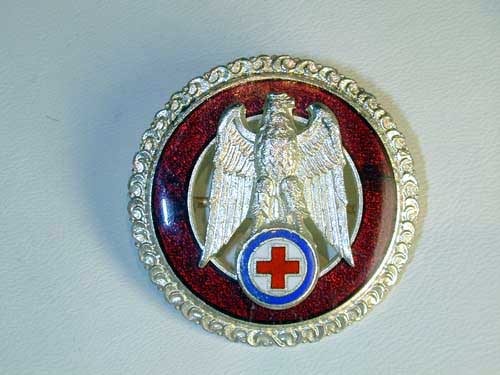 red_cross_badge_ww_ii_sl80-01