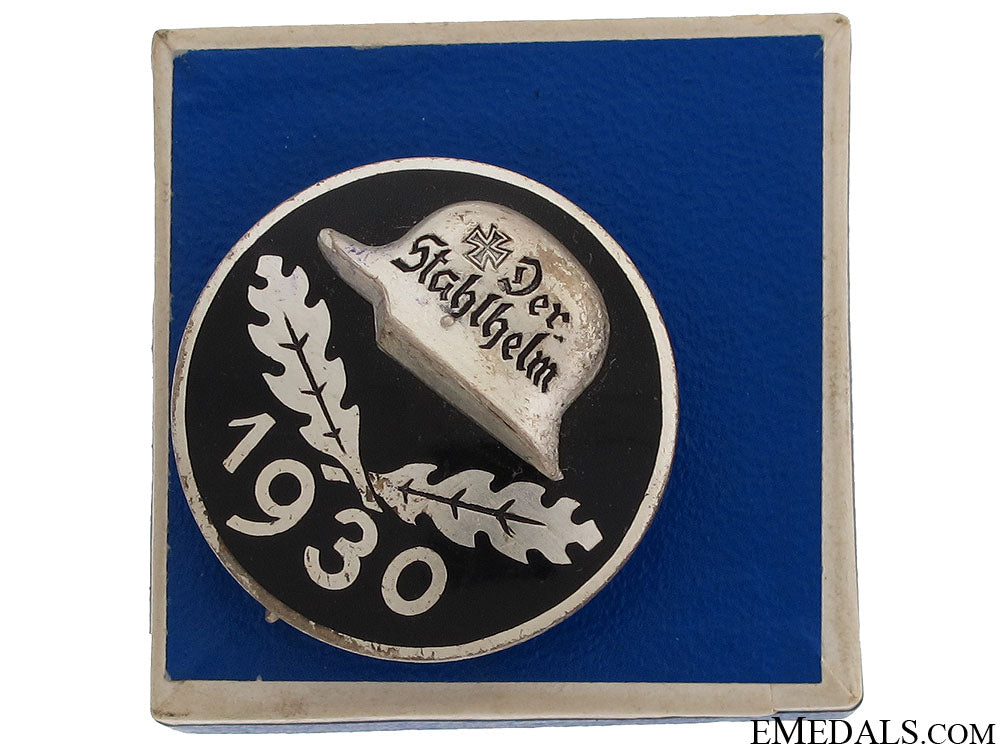 stahlhelm_membership_badge1930_stahlhelm_member_51cc34dff3ec8