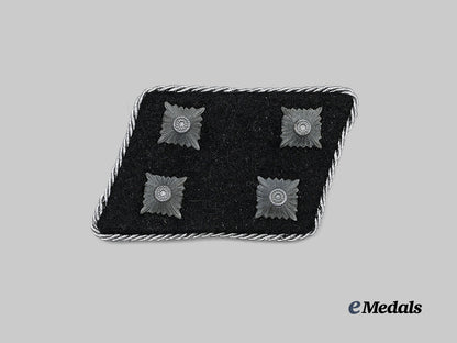 germany,_s_s._a_waffen-_s_s_sturmbannführer_collar_tab_e_medals__g63033_2