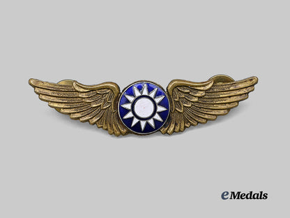 china,_republic._a_set_of_second_war_chinese_air_force_pilot_wings,_c.1945_e_medals__w7620_2