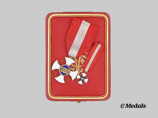 italy,_kingdom._an_order_of_the_crown_of_italy,_knight_cross,_in_gold,_by_cravanzola_e_medals__m0625-99_5