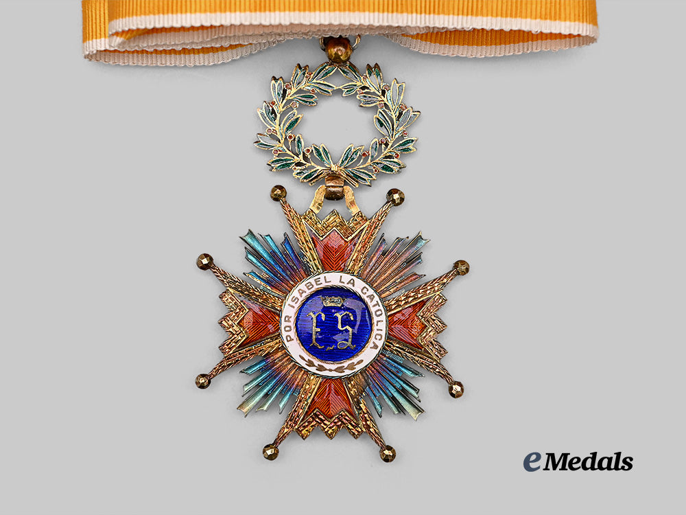 spain,_kingdom._an_order_isabella_the_catholic,_commander_e_medals__m0332-50_10
