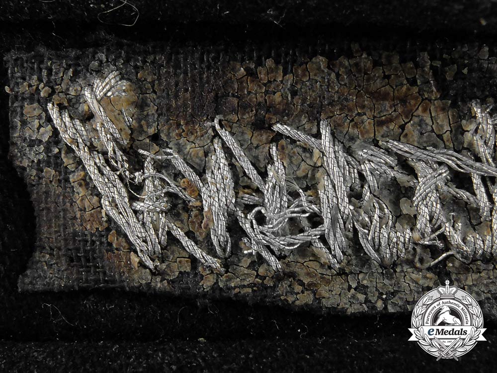 germany,_heer._a_tunic_removed_grossdeutschland_officer's_cufftitle_t_002_1