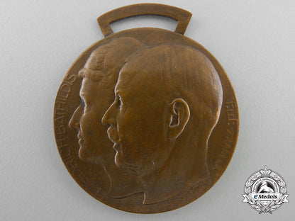 a_waldeck_friedrich-_bathildis_medal1915_with_case_t_020