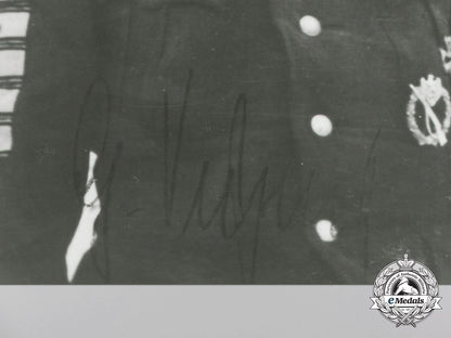 a_post_war_signed_photograph_of_knight's_cross_recipient;_günther_viezenz_t_024_1