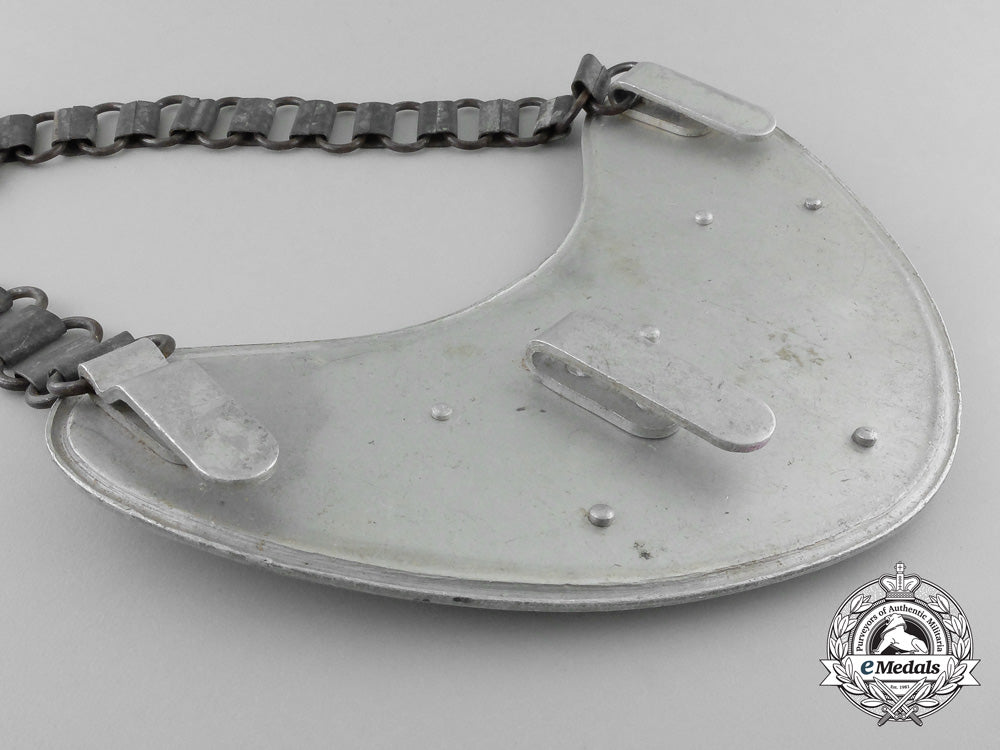 a_second_war_hungarian(_army)_military_police_gorget_t_091_1