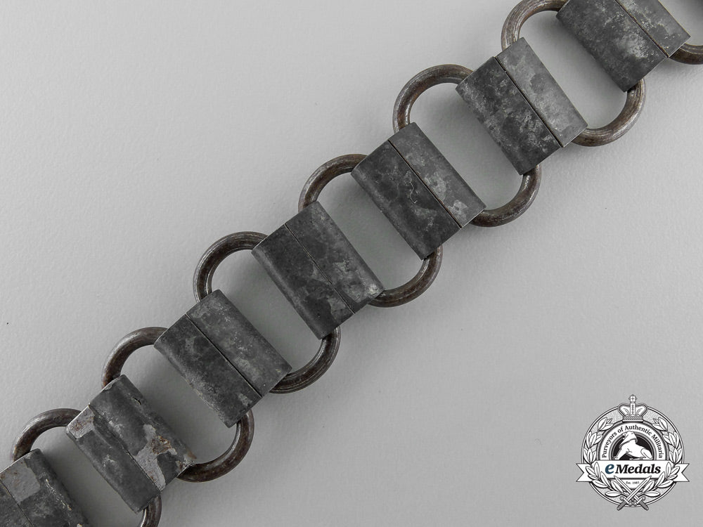 a_second_war_hungarian(_army)_military_police_gorget_t_093_1