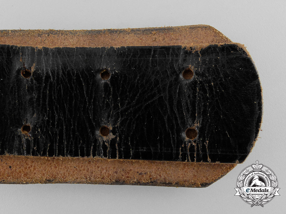 three_second_war_german_belts_t_131