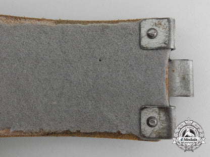 three_second_war_german_belts_t_137