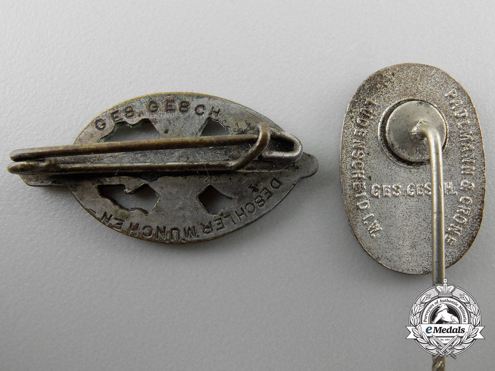 a_lot_of_second_war_german_badges&_pins_t_446