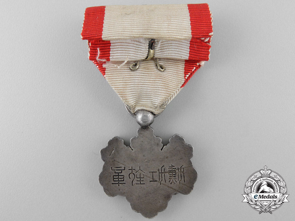 two_japanese_orders&_decorations_t_859