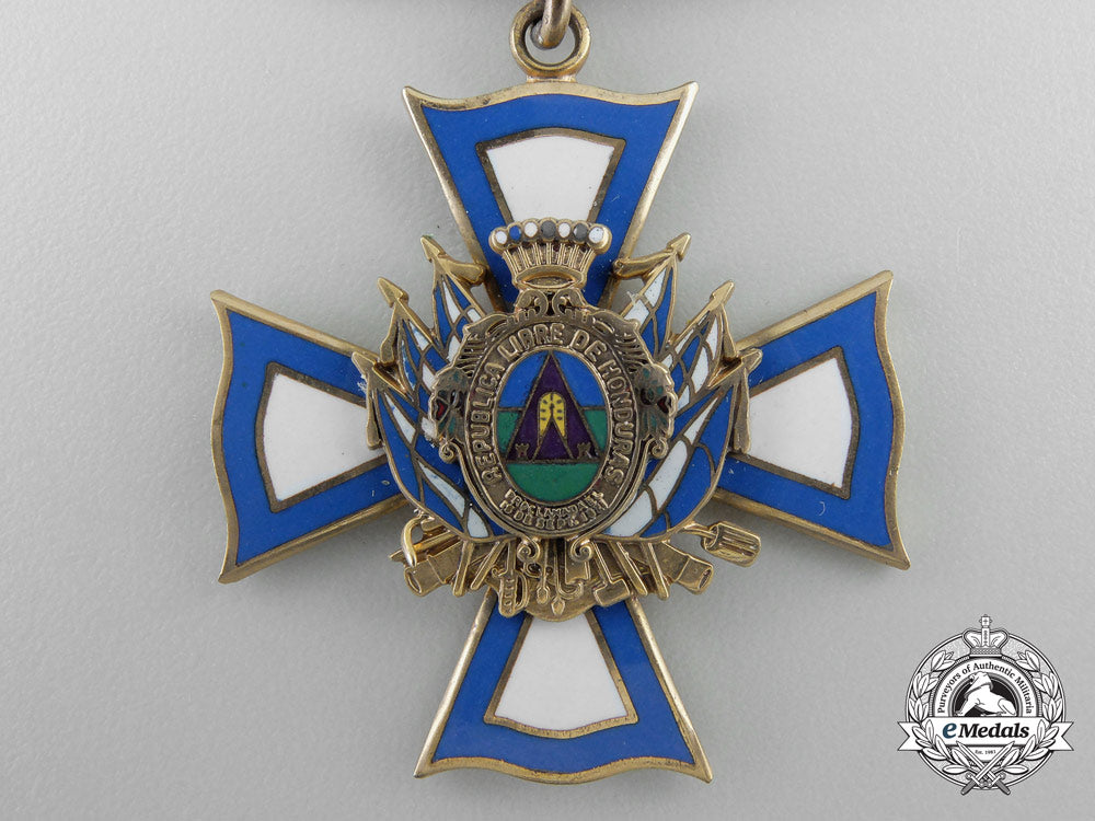 a_honduras_armed_forces_cross_of_merit_by_n.s.meyer,_new_york_t_876