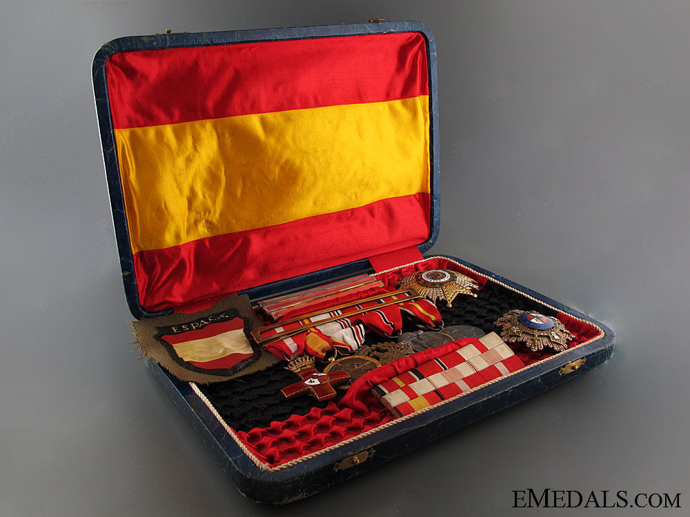 a_fine_spanish_blue_division_set_of_awards_the_awards_of_nu_5218d279c31ed