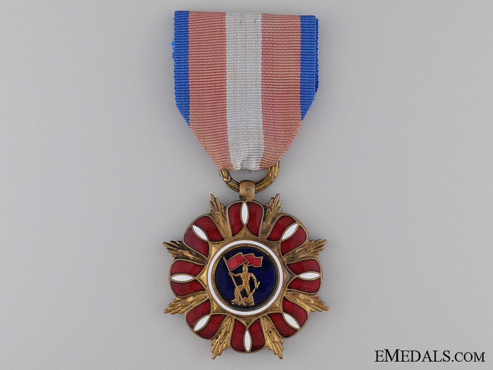 the_order_of_builder_of_the_peoples_poland;_type_ii_the_order_of_bui_53e3b2f4180af