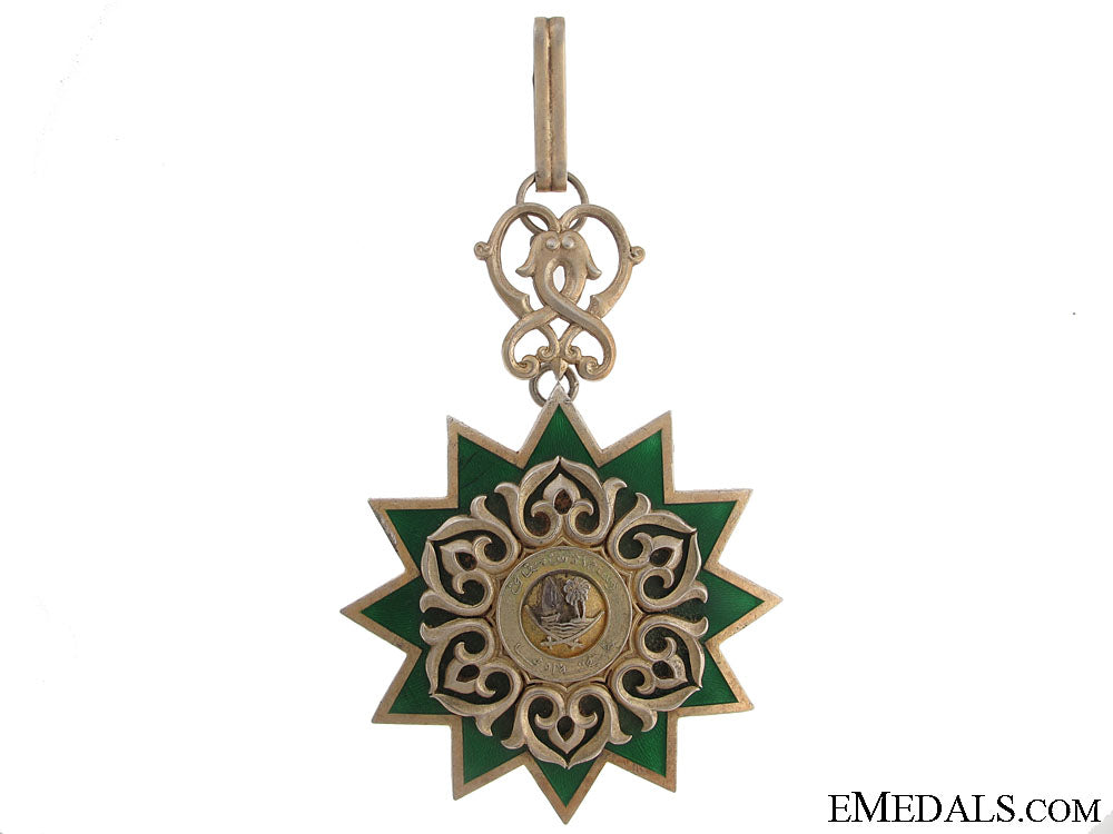 the_order_of_merit_of_qatar_the_order_of_mer_515dc78e315e9