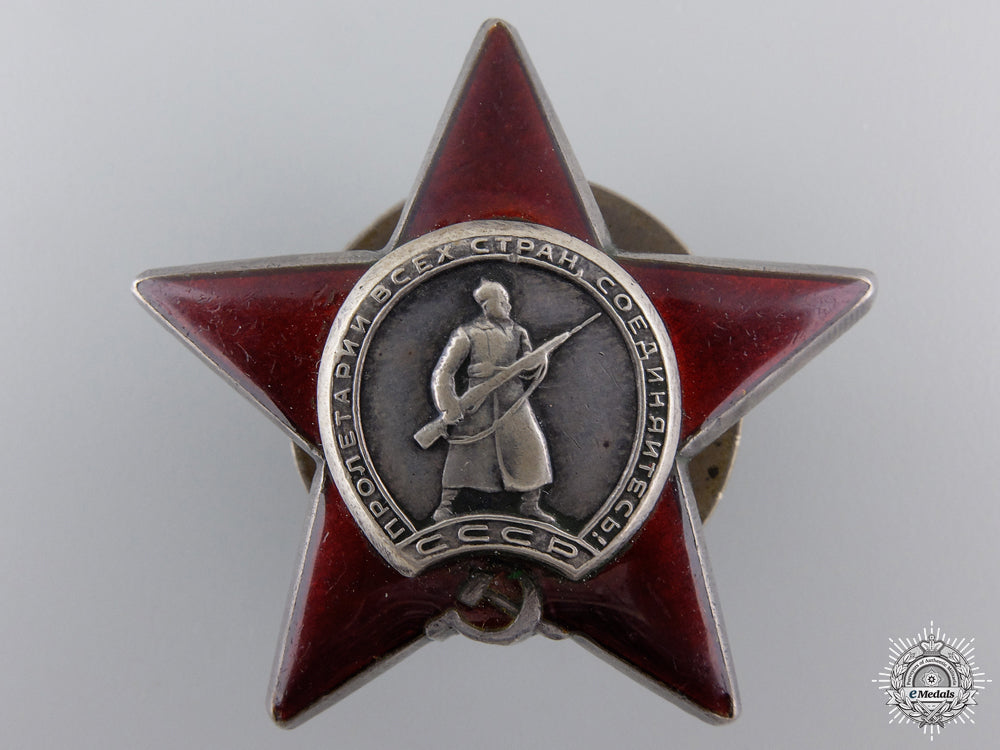 the_order_of_the_red_star;_type_ii_by_monetny_dvor_the_order_of_the_54d23c59359a9