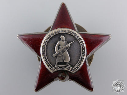 the_order_of_the_red_star;_type_ii_by_monetny_dvor_the_order_of_the_54d23c59359a9