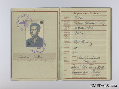 the_wehrpass&_driver’s_license_of_martin_völtz_the_wehrpass___d_53e10436ef5f4