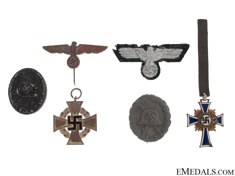 third_reich_period_insignia&_awards_third_reich_peri_50f719052341a