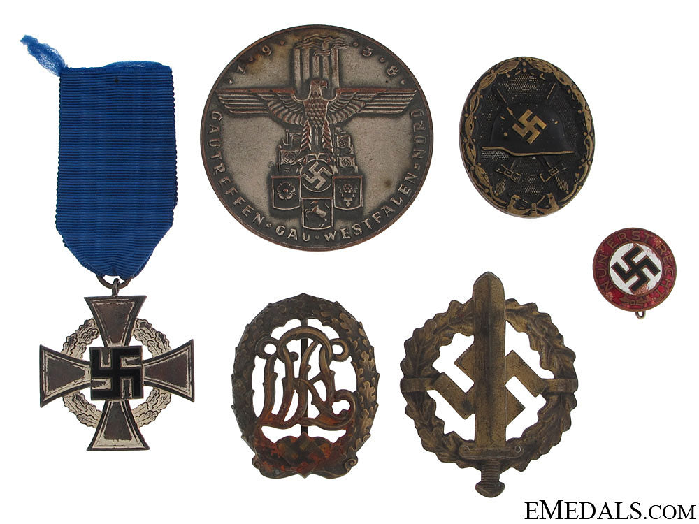 third_reich_period_insignia&_awards_third_reich_peri_50f71a384f237