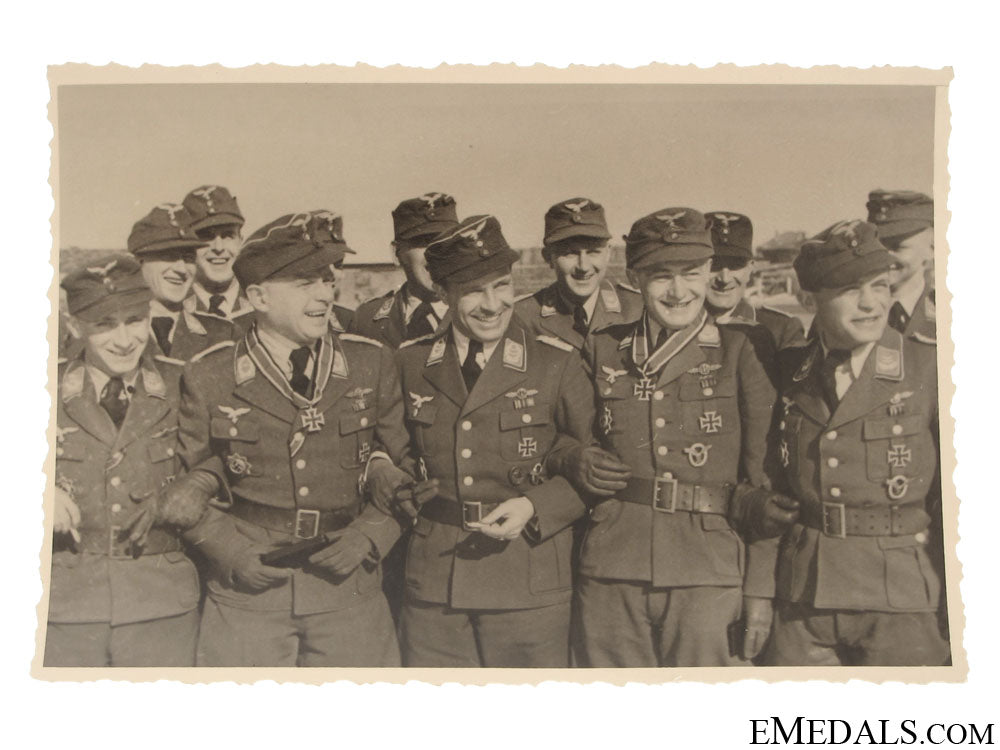 three_luftwaffe_knight's_cross_winners_photograph_three_luftwaffe__510fe9f7961f2