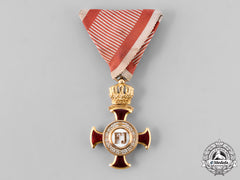 Austria, Imperial. A War Merit Cross In Gold, By Vincent Mayer’s Sohne, C. 1918