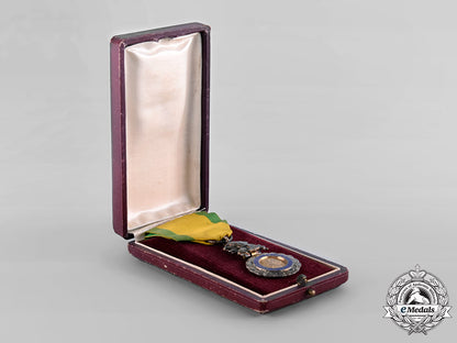 france,_iii_republic._a_military_medal,_type_iii_with_uniface_trophy-_of-_arms,_c.1918_tray16_4_lo_024