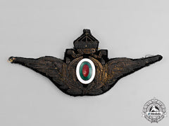 Bulgaria, Kingdom. An Air Force Officer's Cap Badge, C.1935