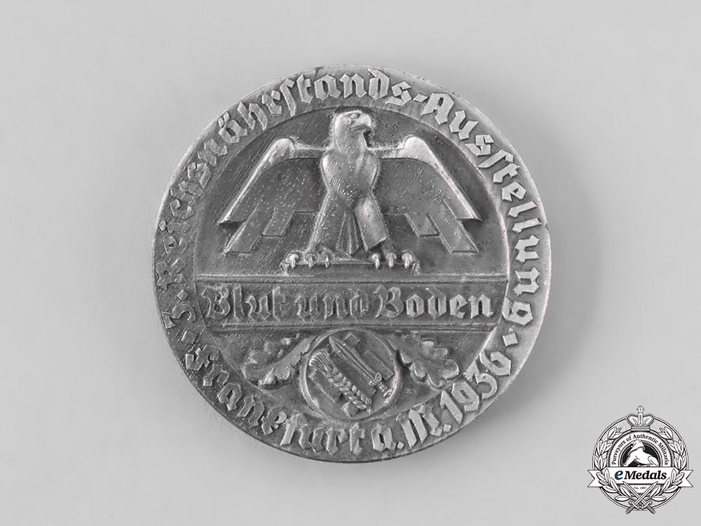 germany,_rnst._an_unissued1936_frankfurt_reichsnährstand_merit_medal,_with_case_tray209_1_lo_001_1