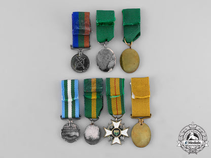 rhodesia,_constitutional_monachy._a_lot_of_seven_miniature_awards_tray20_lo_004