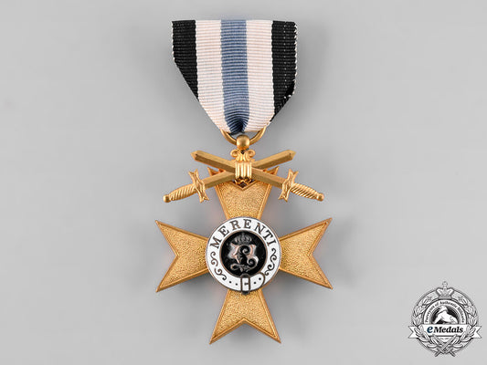 bavaria,_kingdom._a_military_merit_order_of_st._michael_merit_cross,_iii_class_with_swords,_c.1915_tray37_5_lo_016