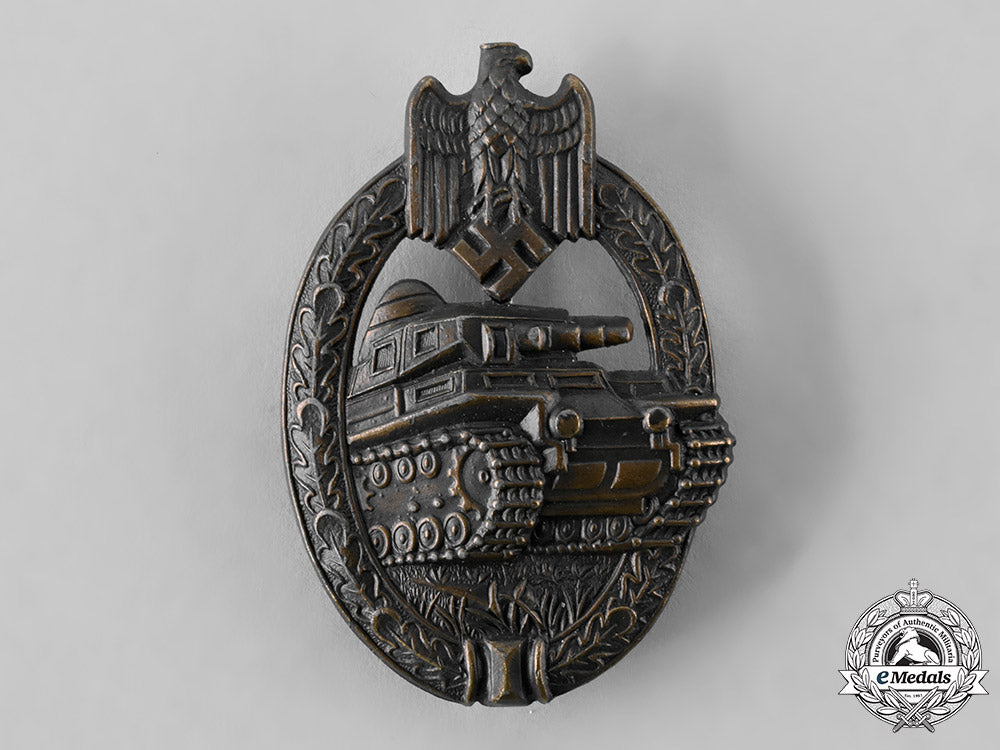 germany,_wehrmacht._a_panzer_assault_badge,_bronze_grade,_by_adolf_scholze_tray3_1_lo_008