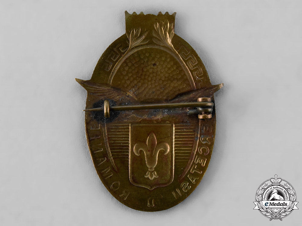 romania,_kingdom._a_romanian_scouts_badge_tray49_3_lo_044