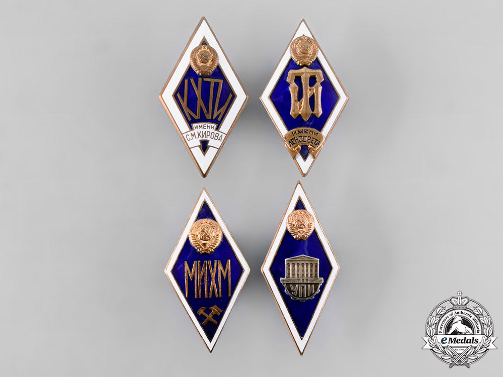 russia,_soviet_union._a_lot_of_graduation_badges_tray502_lo_015