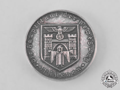germany,_third_reich._a_münch_commemorative_medal_for_service_workers_and_labourers,_with_case_tray513_lo_033