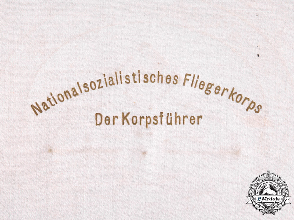 germany,_nsfk._a1938_national_socialist_flying_corps(_nsfk)_flight_award_table_medal,_with_case_tray513_lo_049